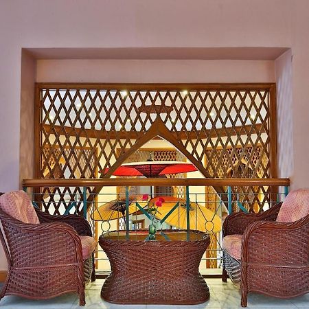 Amazing Bagan Resort Экстерьер фото