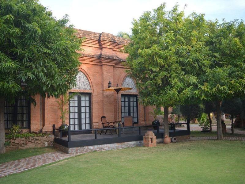 Amazing Bagan Resort Экстерьер фото